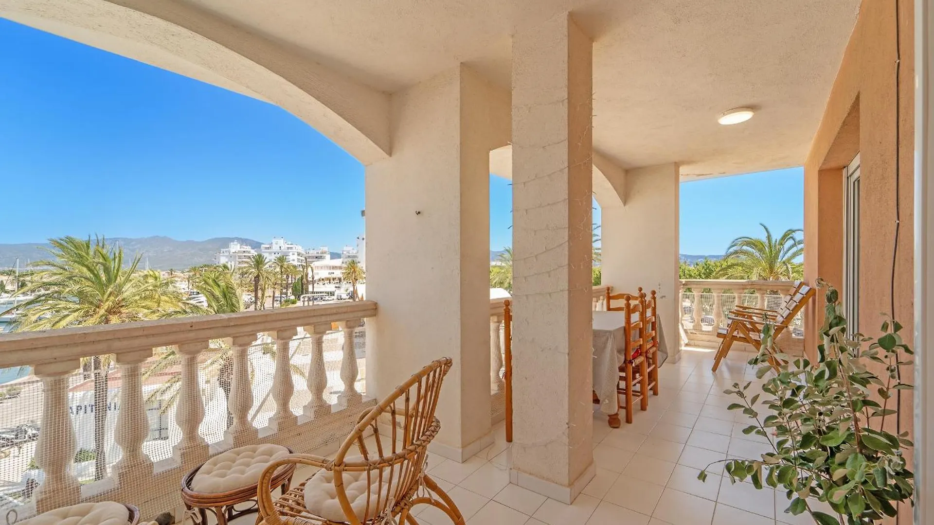 Welcs Apartamento 173 Emp En El Canal Empuriabrava Espanha