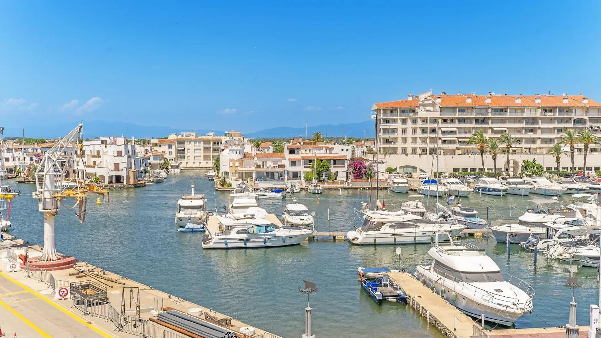 Welcs Apartamento 173 Emp En El Canal Empuriabrava Διαμέρισμα